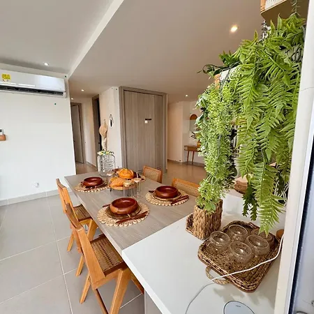 Sea View With Private Balcony Apartamento