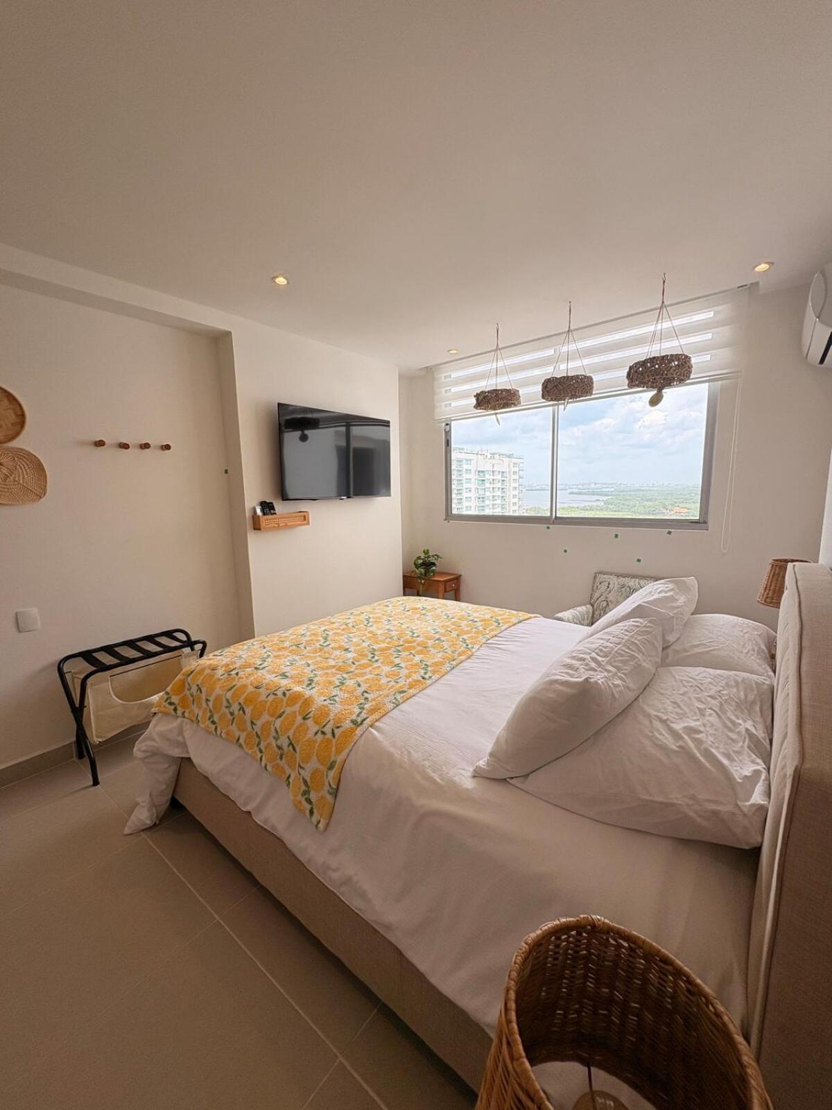 Sea View With Private Balcony * Cartagena