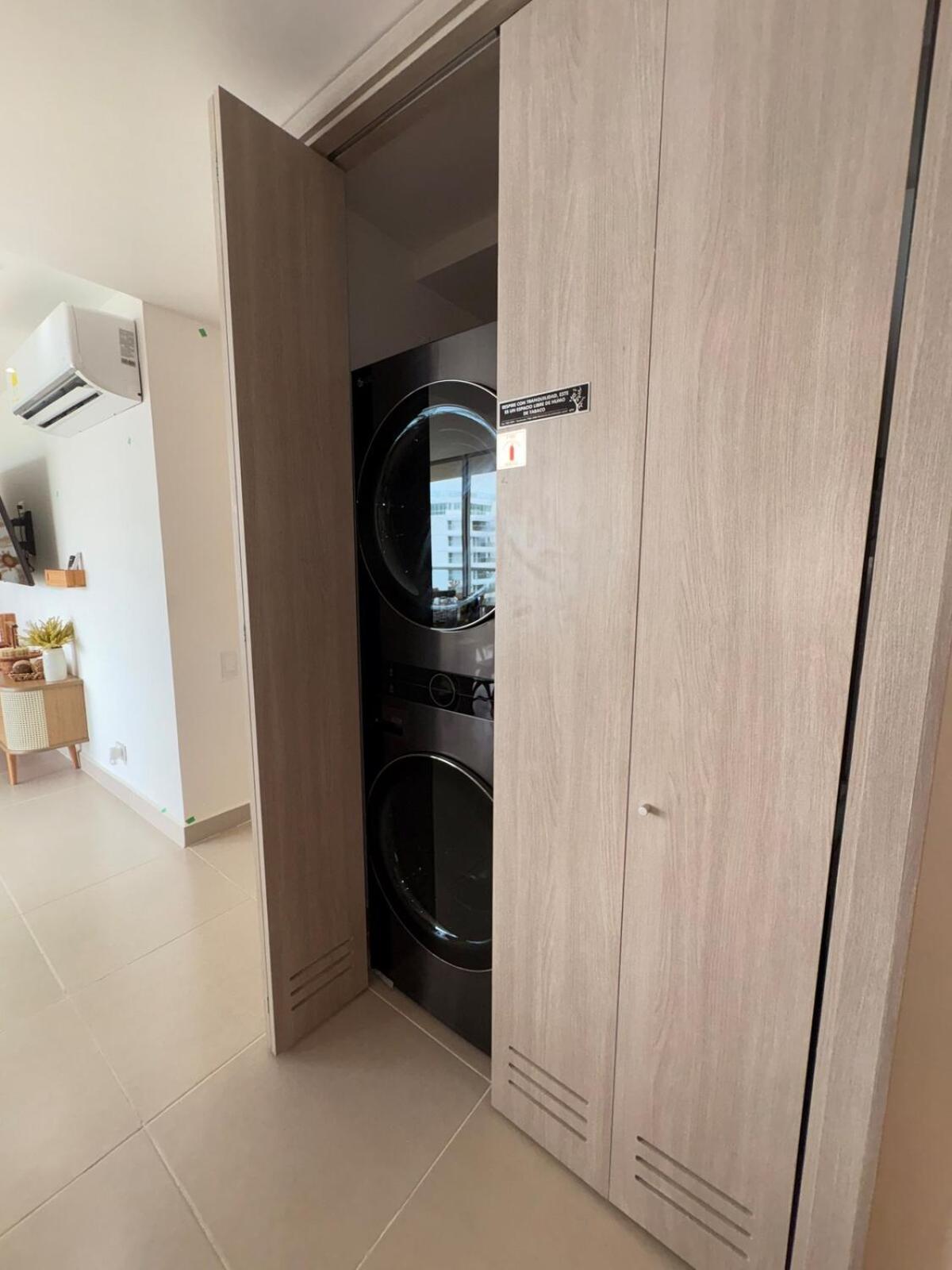 Sea View With Private Balcony Cartagena