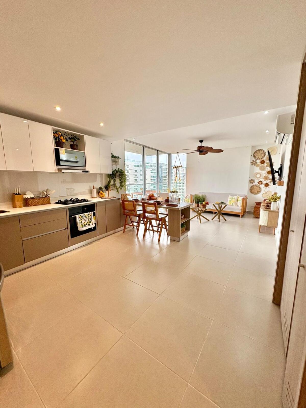 Sea View With Private Balcony *