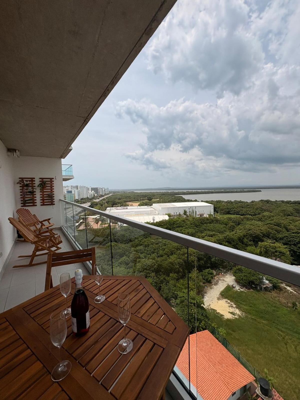 Sea View With Private Balcony Cartagena